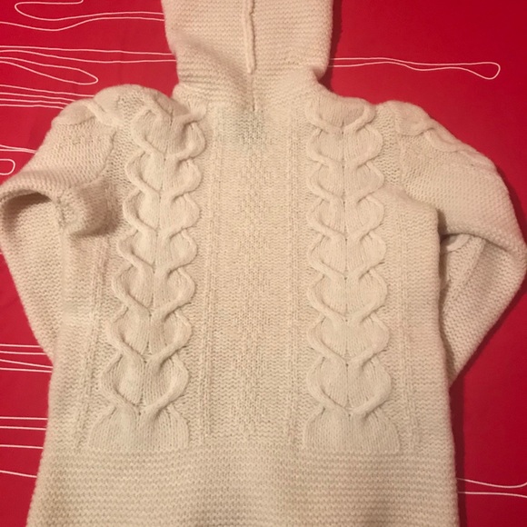 Final Sale!100% Wool Sweater; Made in England; labeled S, fits S/SP - Picture 2 of 3